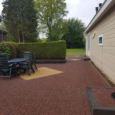 De Bijsselse Enk, Lelie Chalet Nunspeet